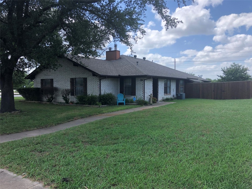 533 Shennandoah Drive Desoto TX 75115