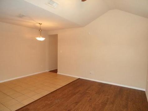 3129 NW Loraine Street NW Fort Worth TX 76106