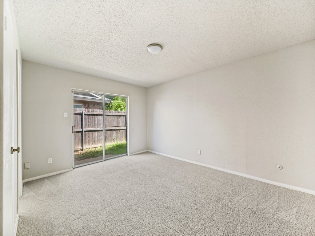 600 Billie Ruth Lane Hurst TX 76053