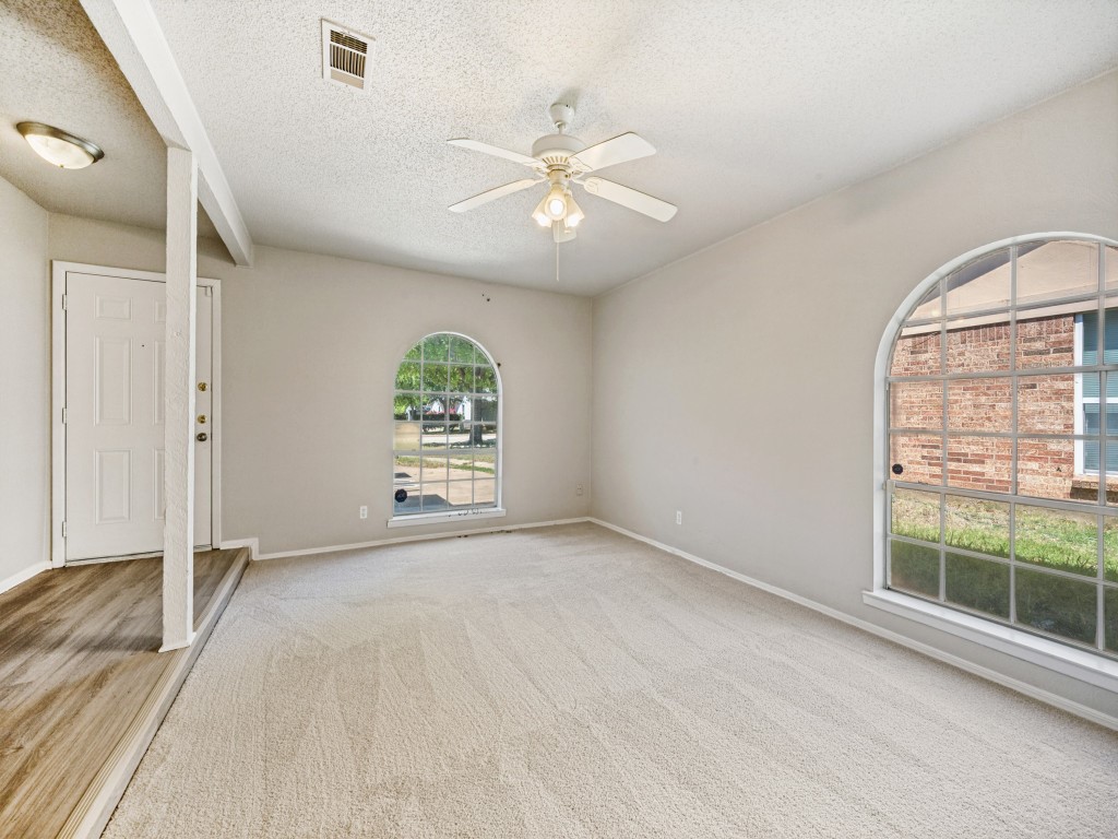 600 Billie Ruth Lane Hurst TX 76053
