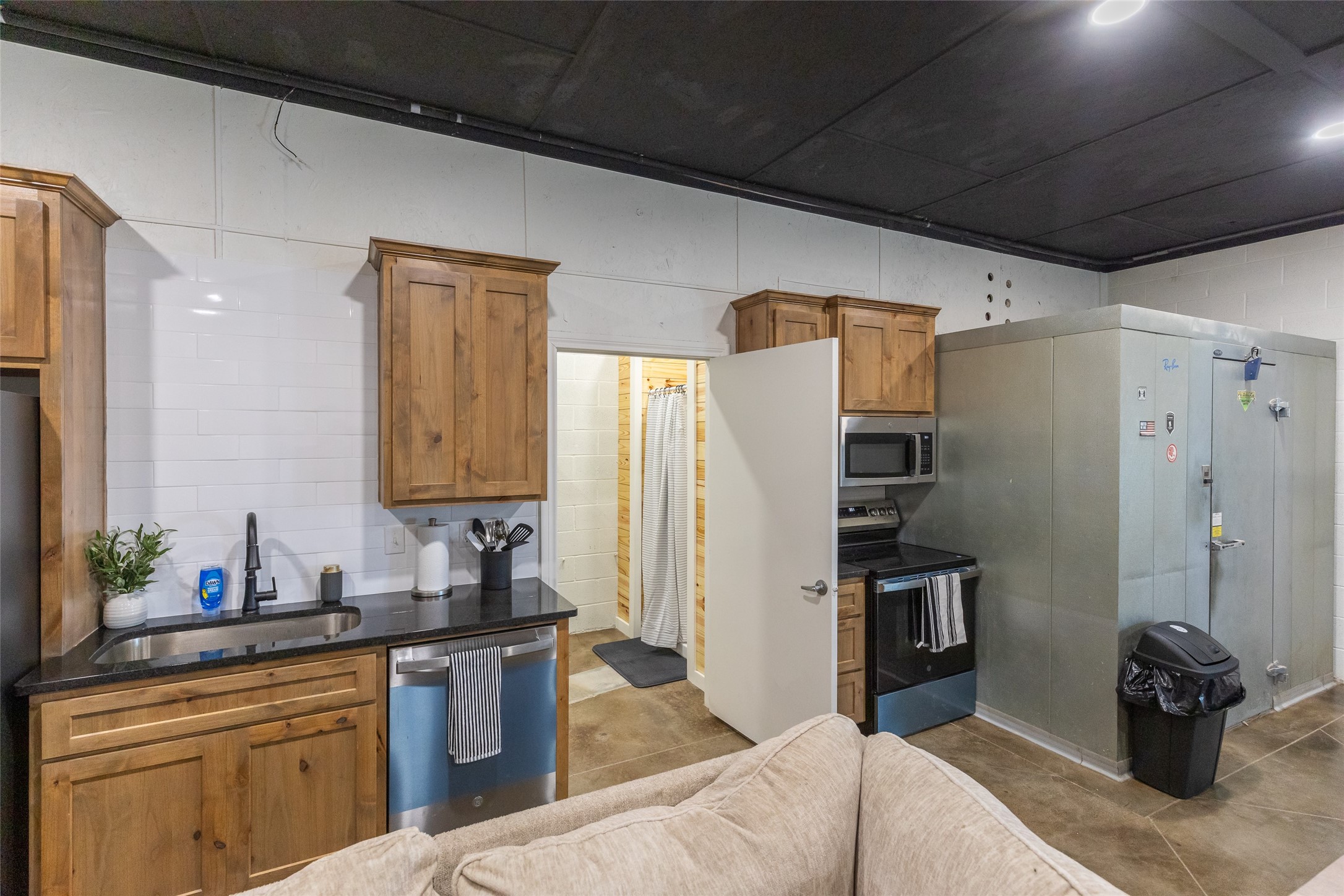 381 N F.m. 707 Merkel TX 79536