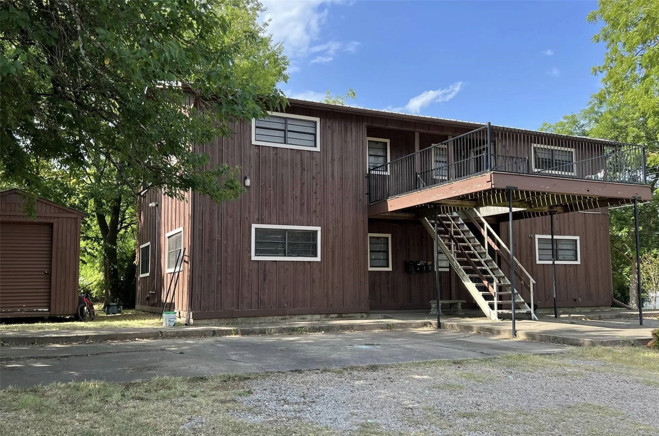 104 E South Street Clarksville TX 75426