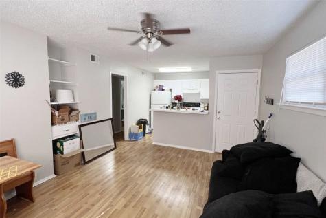 104 E South Street Clarksville TX 75426