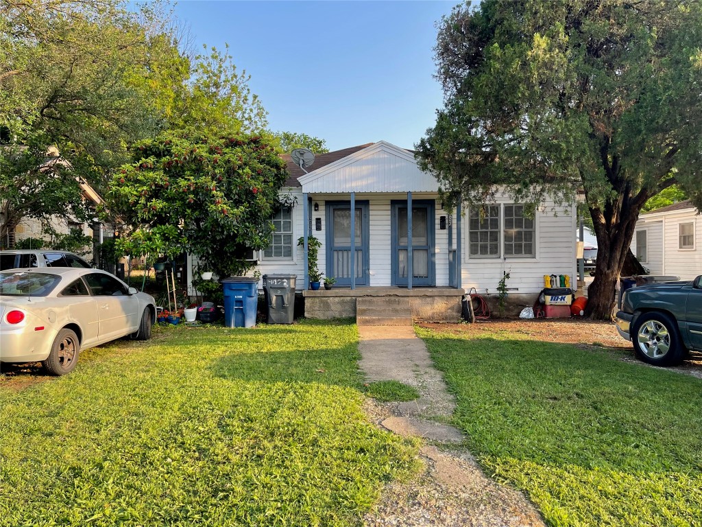 4022 Walker Street Dallas TX 75211