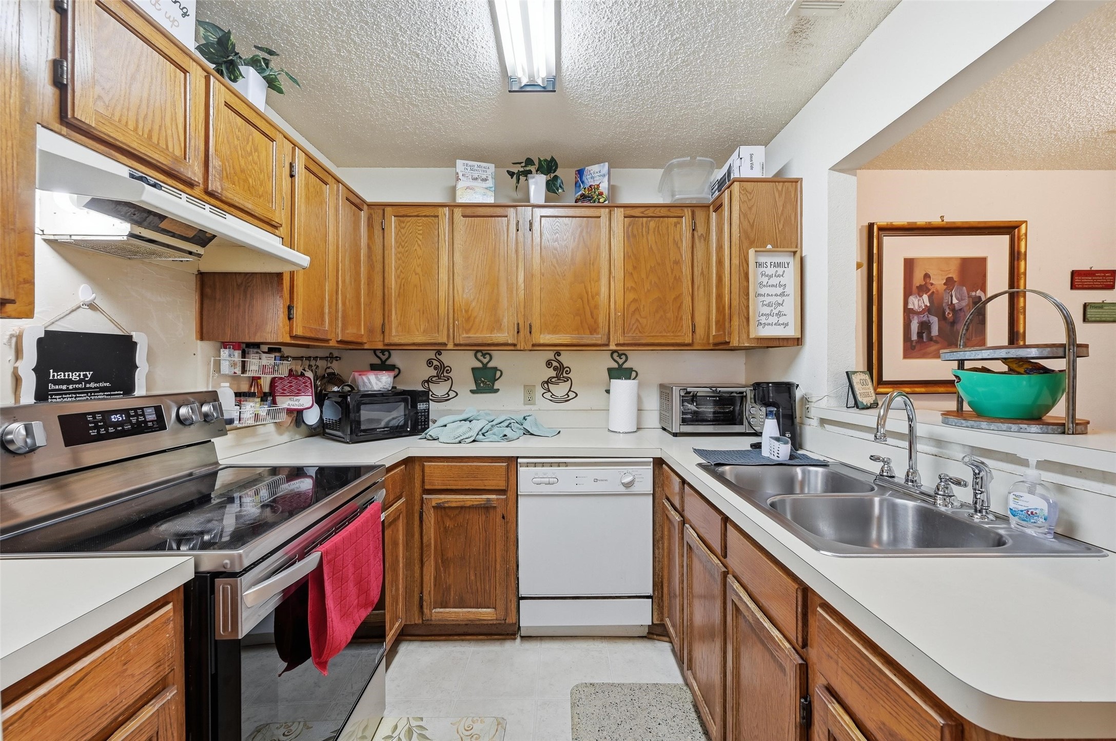 412 Amber Lane Desoto TX 75115