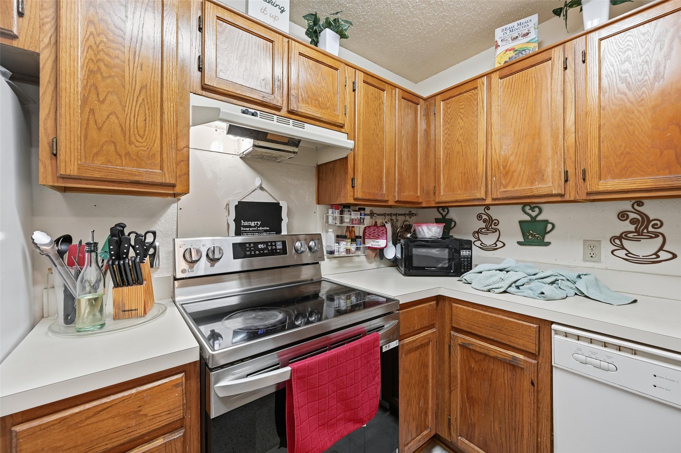 412 Amber Lane Desoto TX 75115