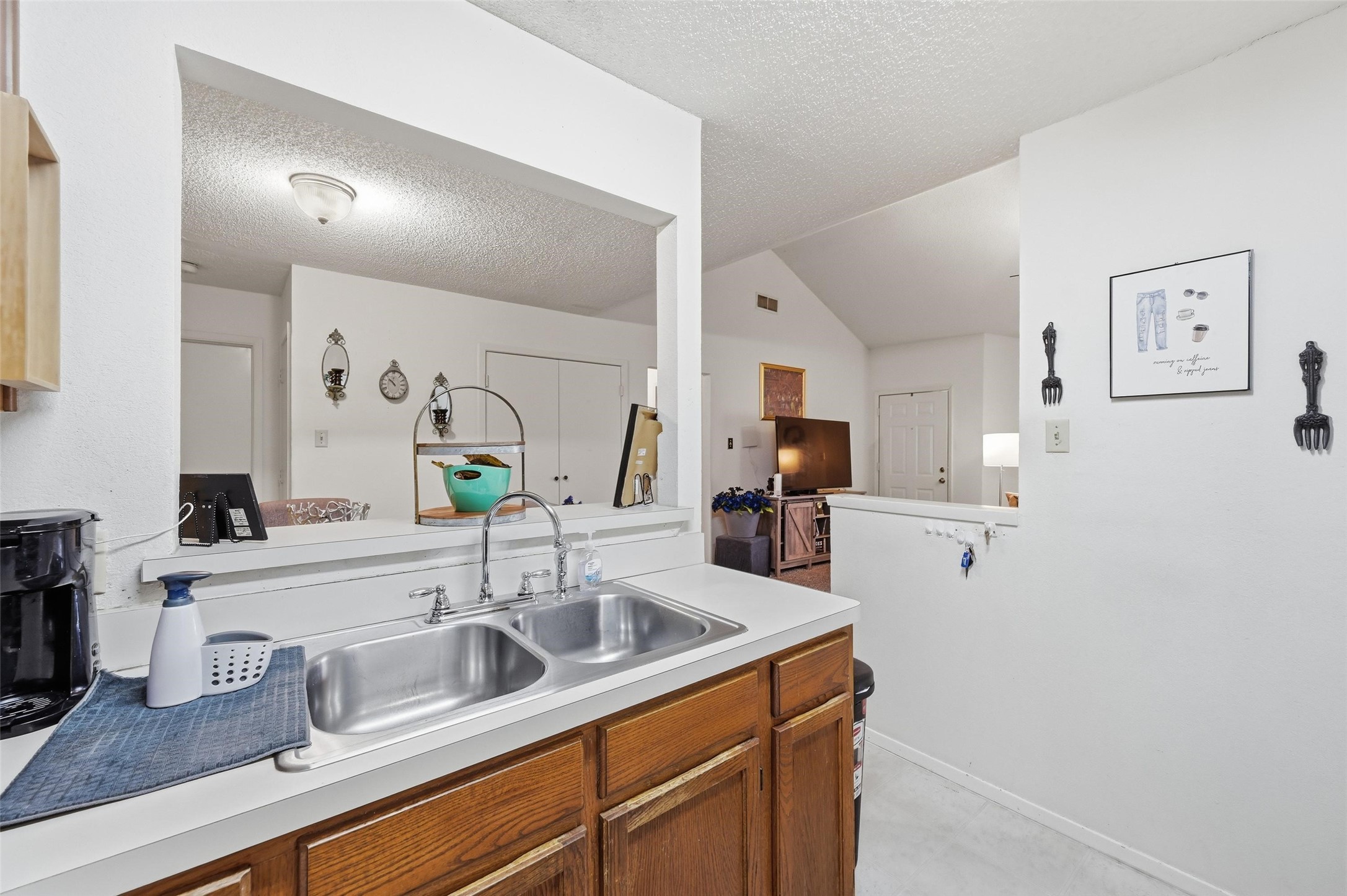 412 Amber Lane Desoto TX 75115