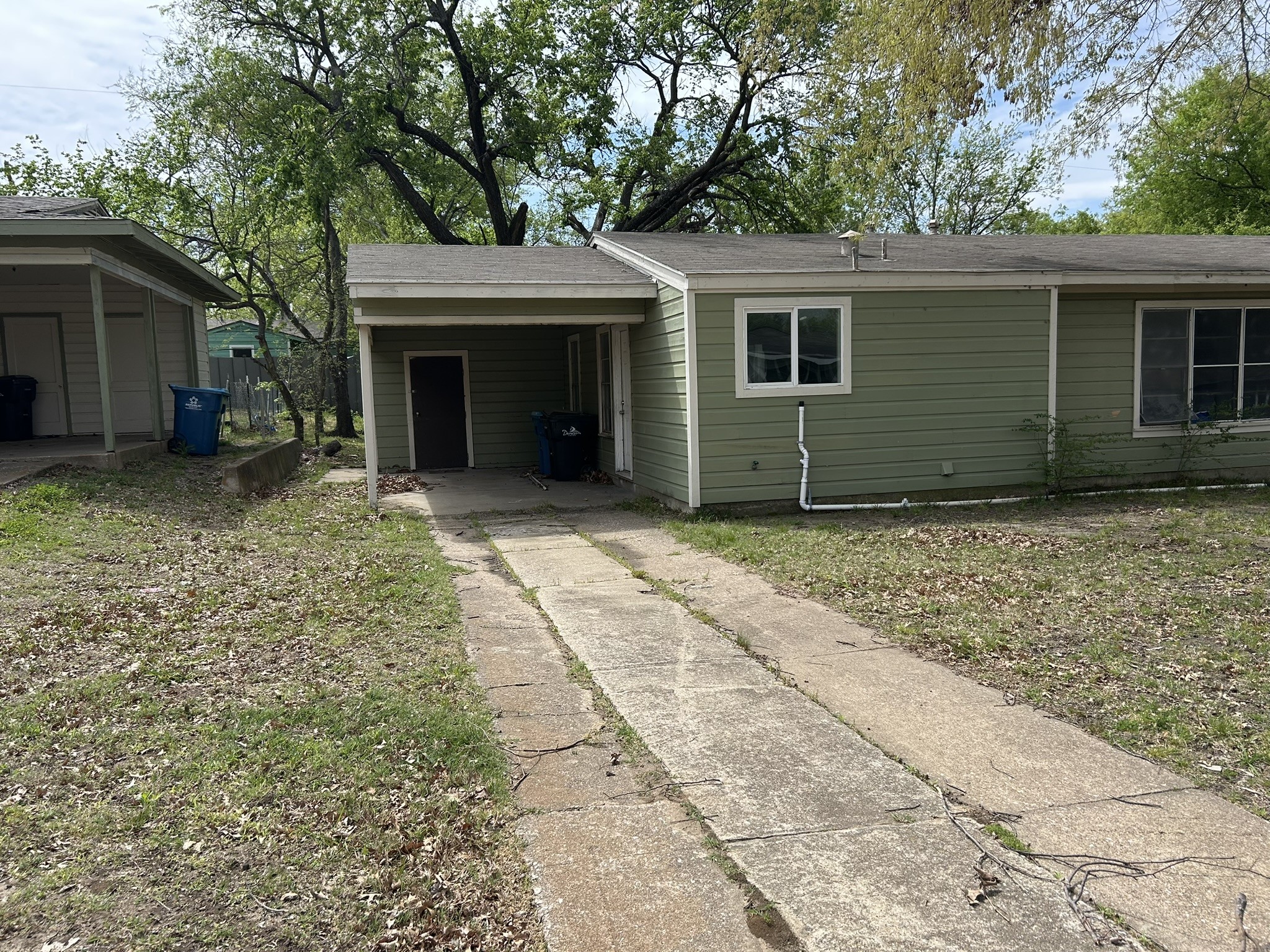 119 Vandenburg Drive Denison TX 75020