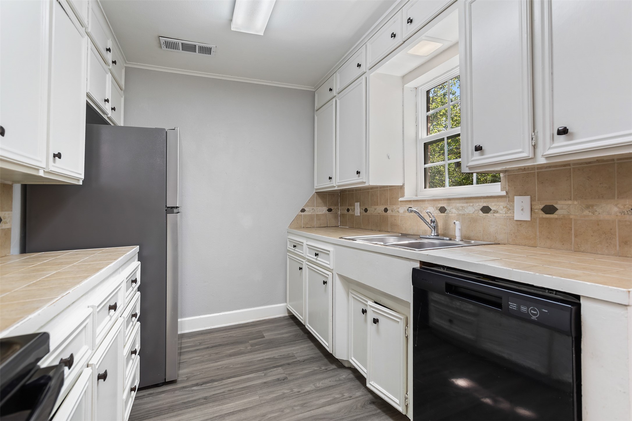 2228 Aberdeen Drive Tyler TX 75703
