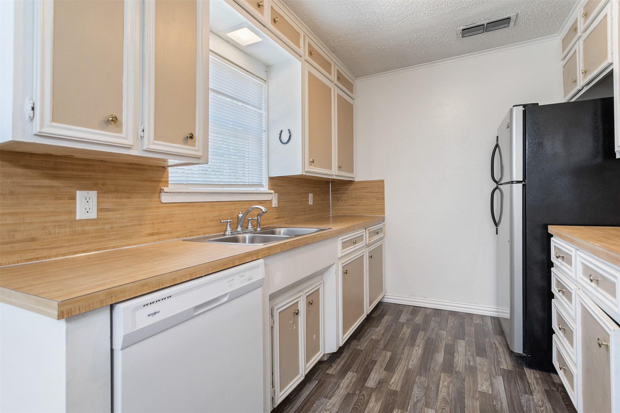 2228 Aberdeen Drive Tyler TX 75703