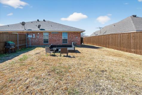 1185 Greywood Drive Van Alstyne TX 75495
