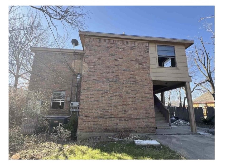 722 W Boyce Avenue Fort Worth TX 76115