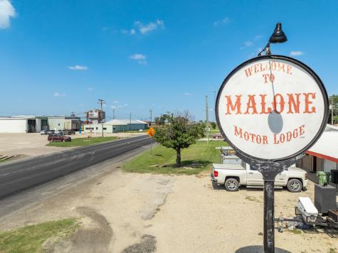 312 W Live Oak Malone TX 76660
