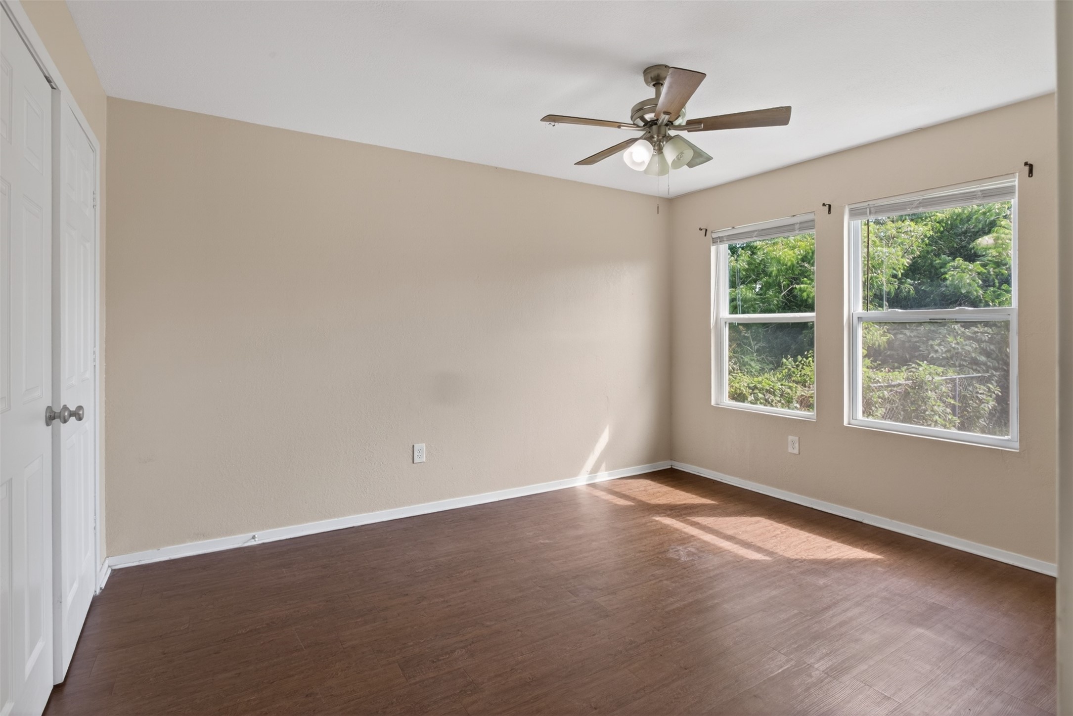 309-311 Lilac Drive Granbury TX 76049