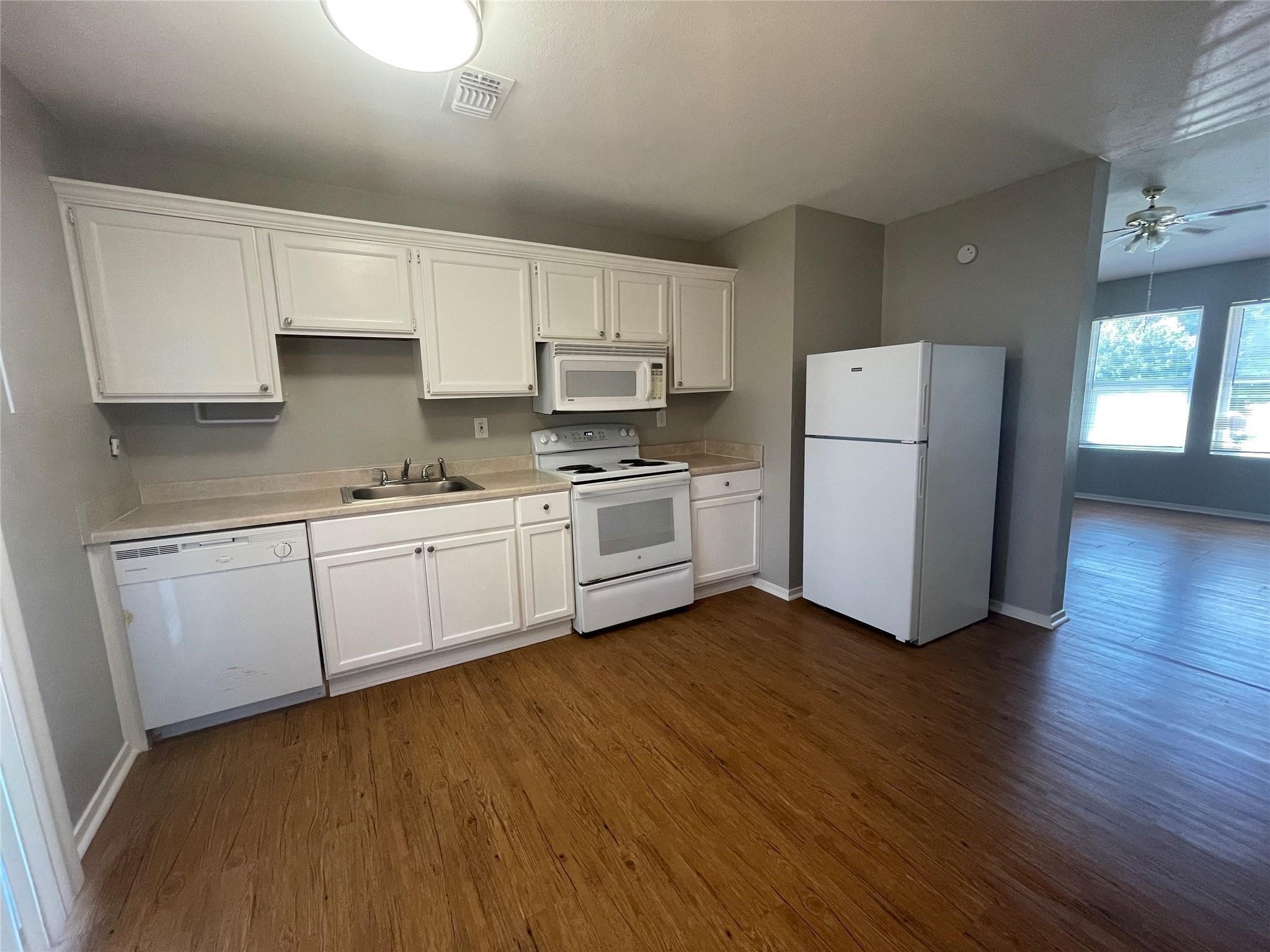 309-311 Lilac Drive Granbury TX 76049