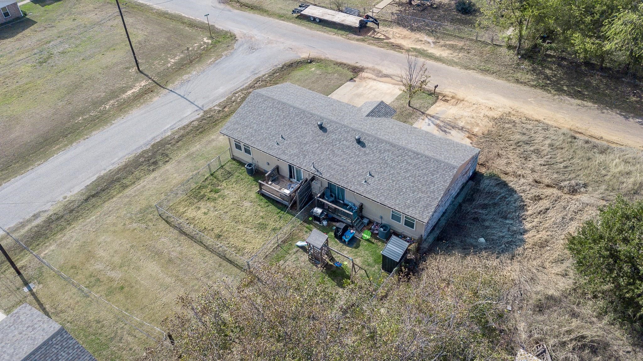 309-311 Lilac Drive Granbury TX 76049