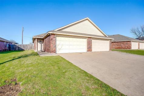 414 Amber Lane Crowley TX 76036