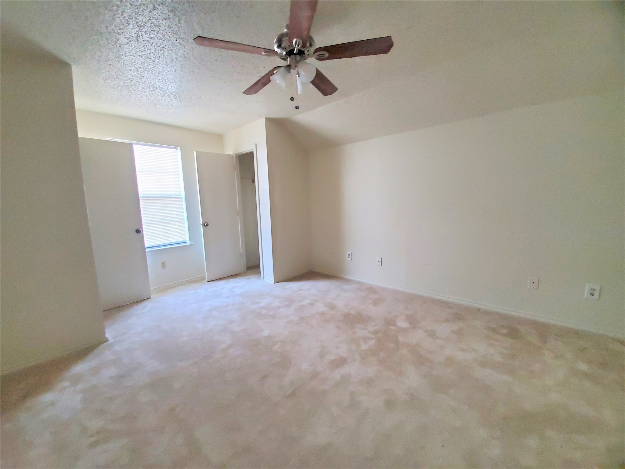 3024-3030 N Bell Avenue Denton TX 76209