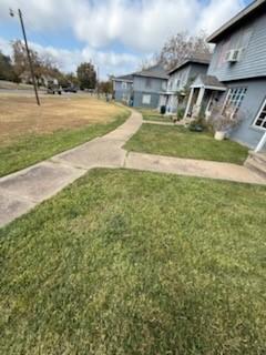 1231 W Morton Street Denison TX 75020