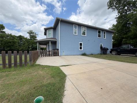 602 Sabine Avenue Cleburne TX 76031
