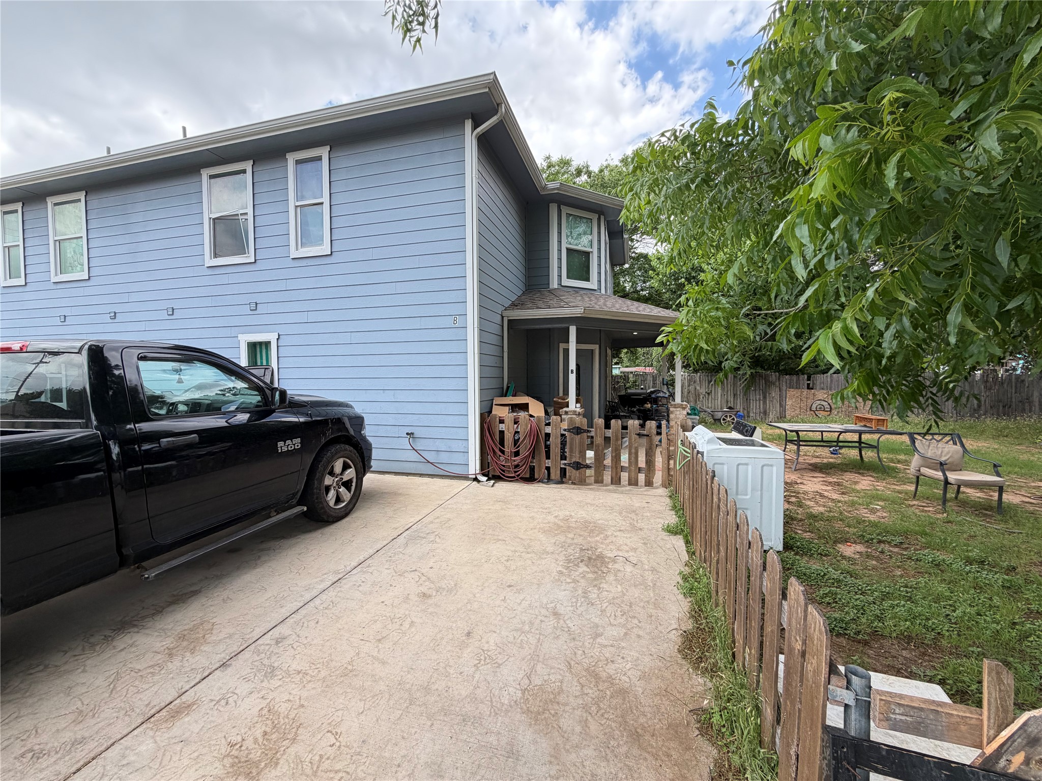 602 Sabine Avenue Cleburne TX 76031