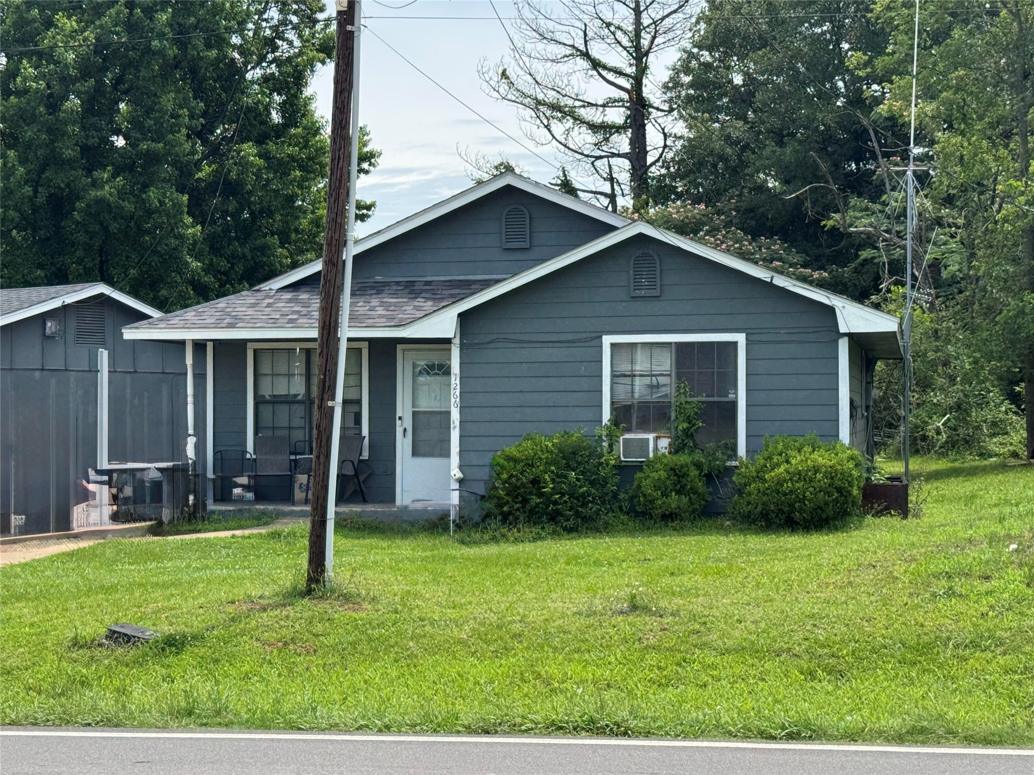 4515 SE Loop 286 Paris TX 75460