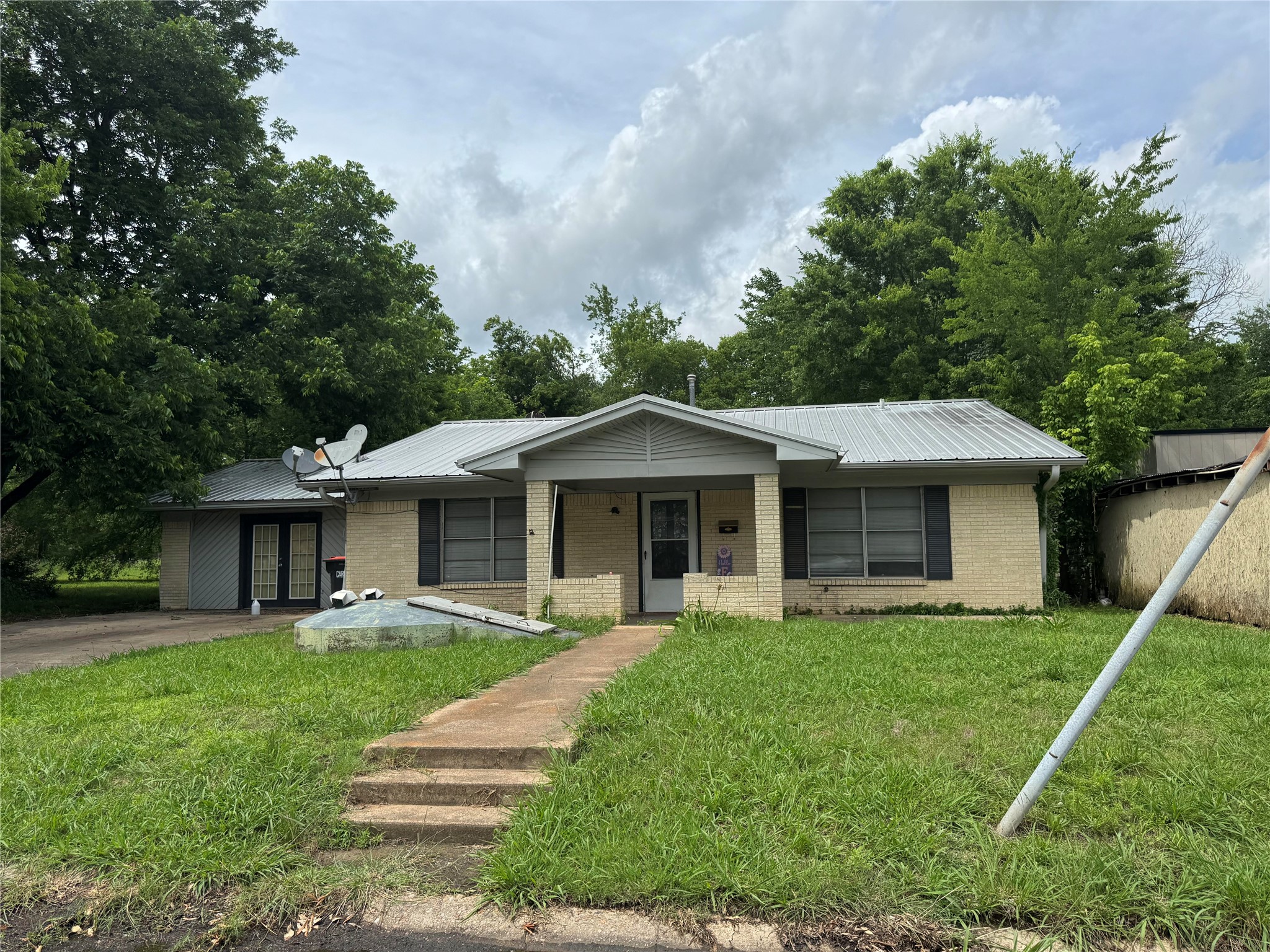 4515 SE Loop 286 Paris TX 75460