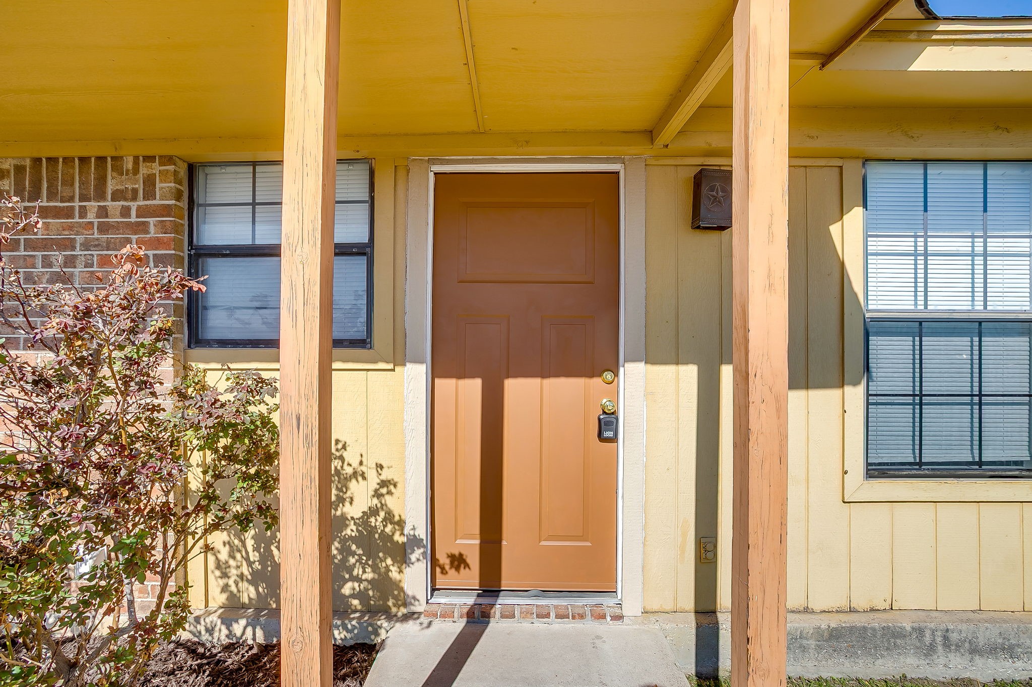 13320 White Settlement Road Fort Worth TX 76108