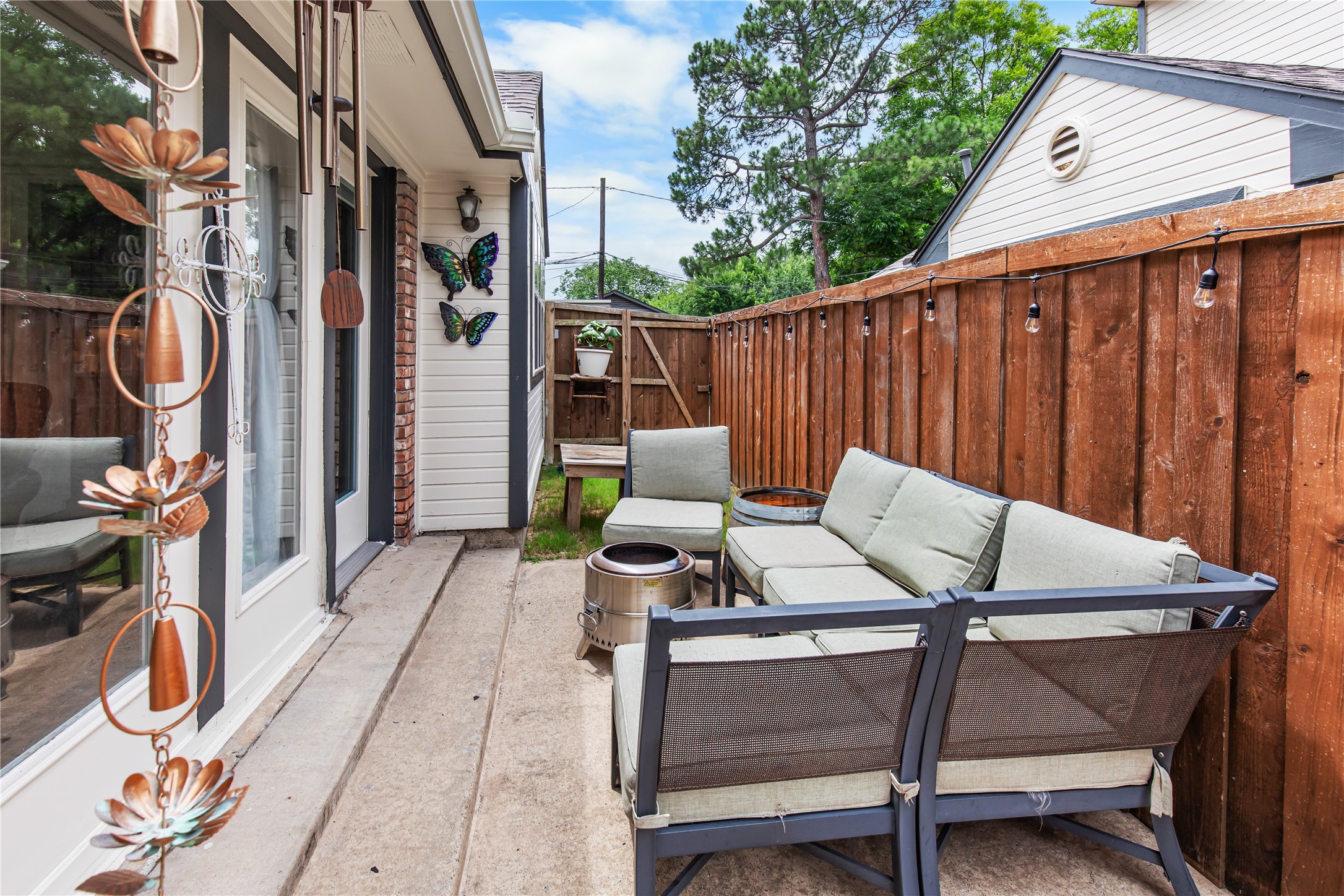 1002 W Washington Street Sherman TX 75092