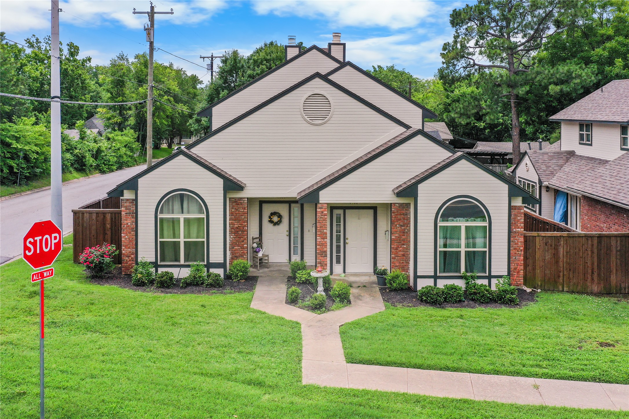 1002 W Washington Street Sherman TX 75092