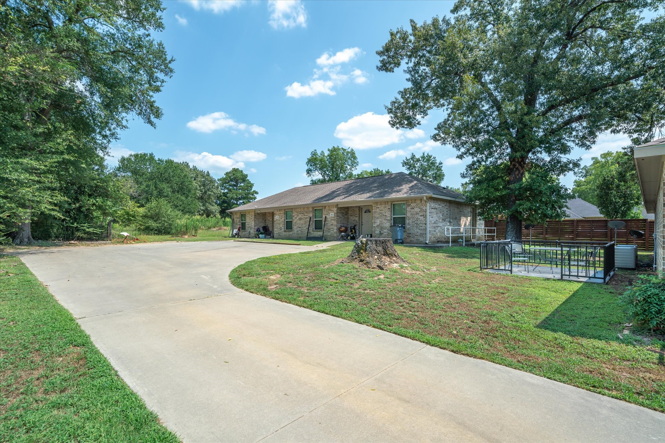 202 Chestnut Drive Van TX 75790