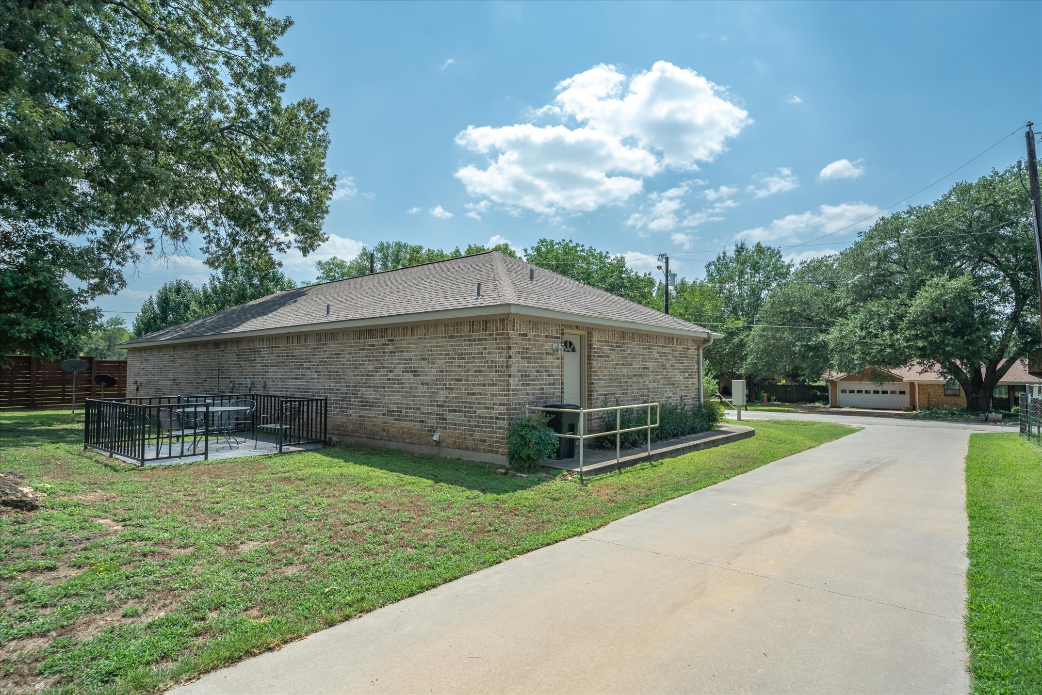 202 Chestnut Drive Van TX 75790