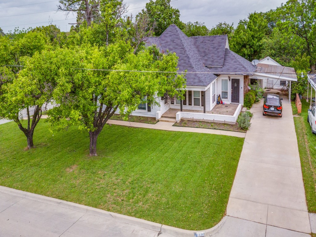 322 Hill Street Grand Prairie TX 75050