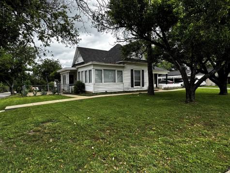 322 Hill Street Grand Prairie TX 75050