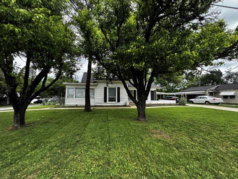 322 Hill Street Grand Prairie TX 75050