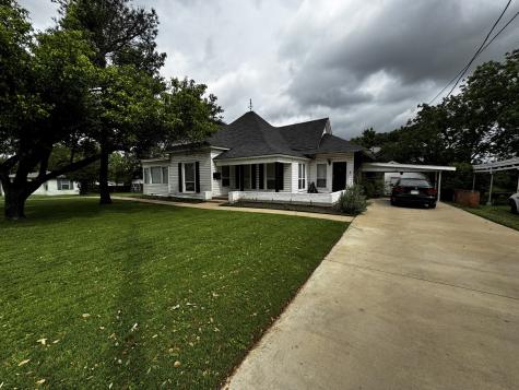 322 Hill Street Grand Prairie TX 75050