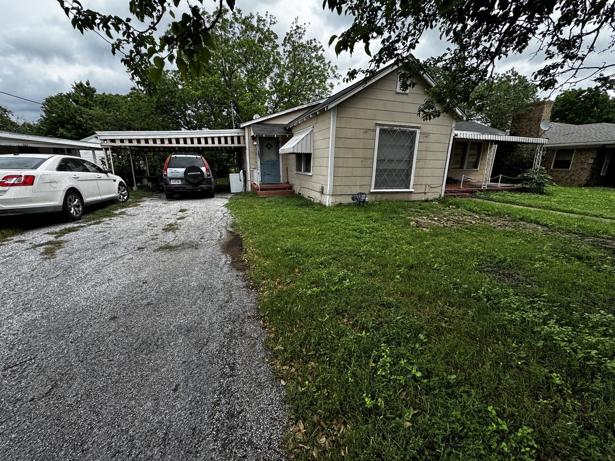 322 Hill Street Grand Prairie TX 75050