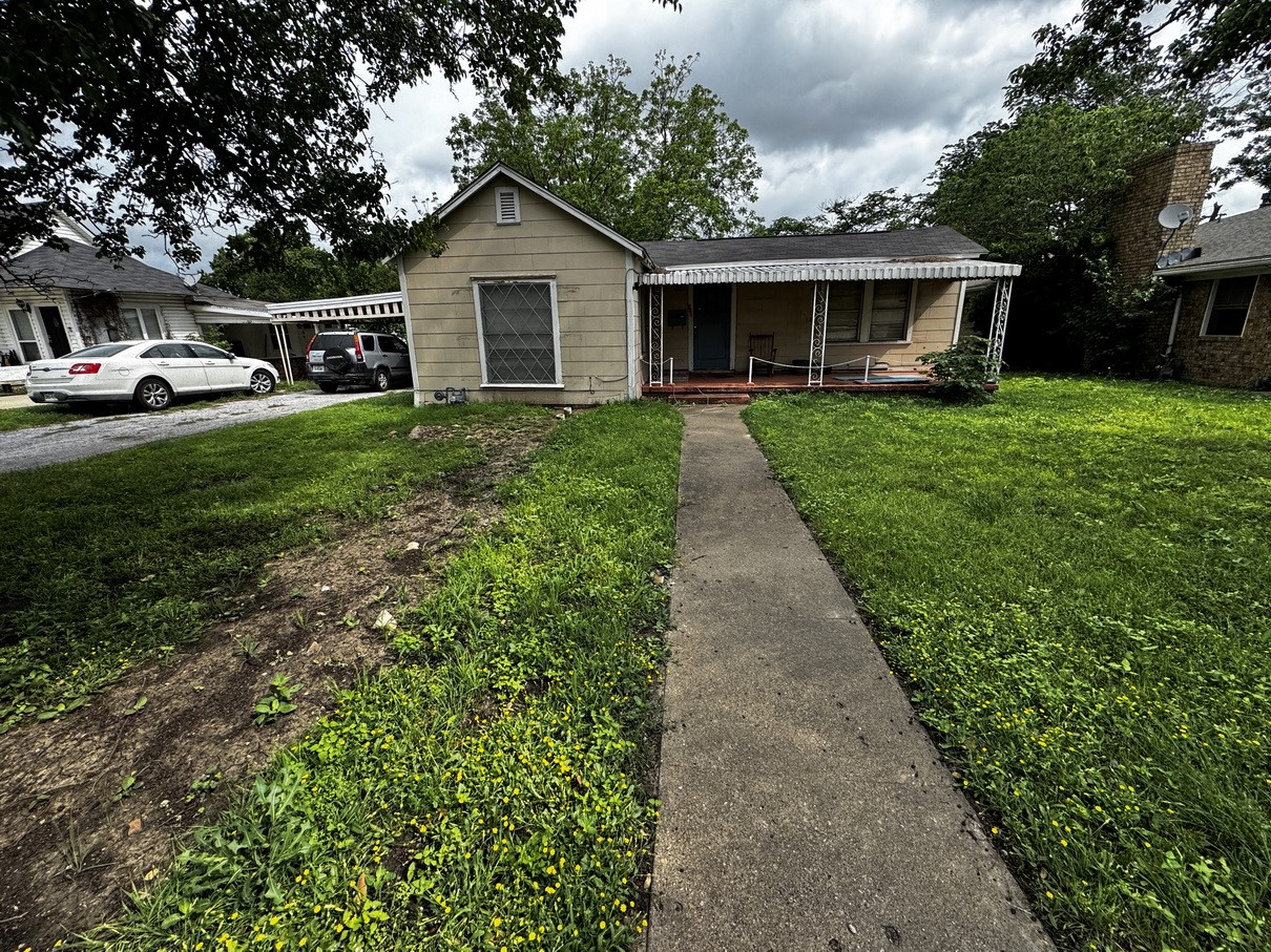 322 Hill Street Grand Prairie TX 75050