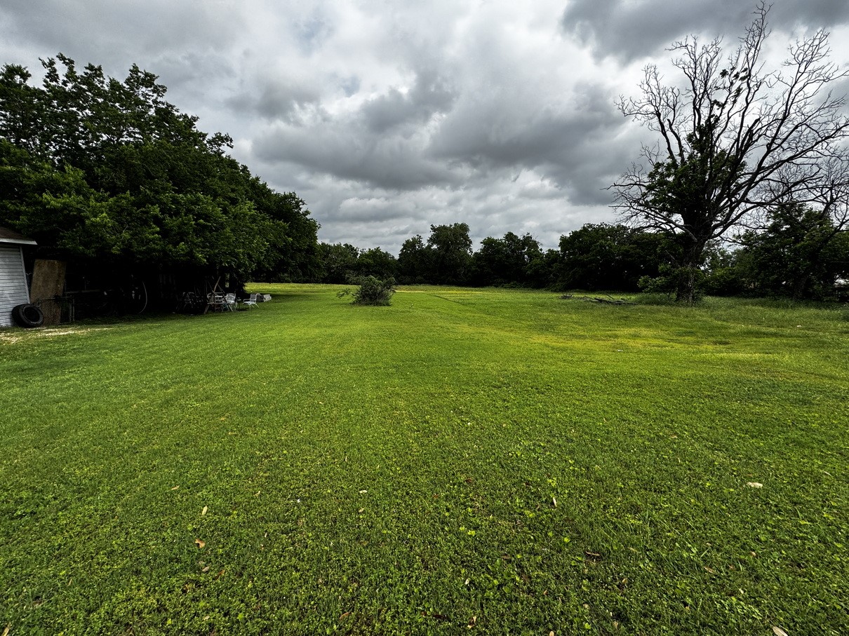 322 Hill Street Grand Prairie TX 75050