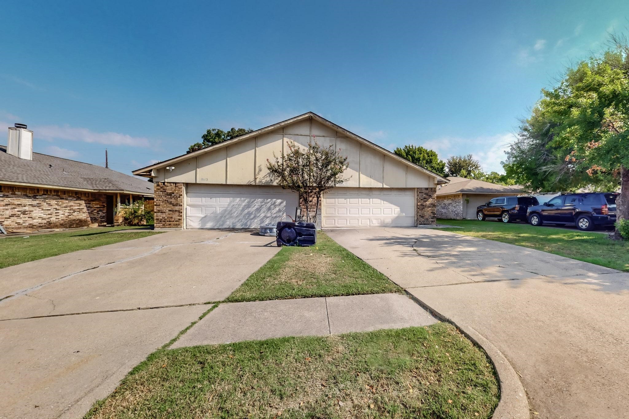 1013-1015 Vera Court Irving TX 75060