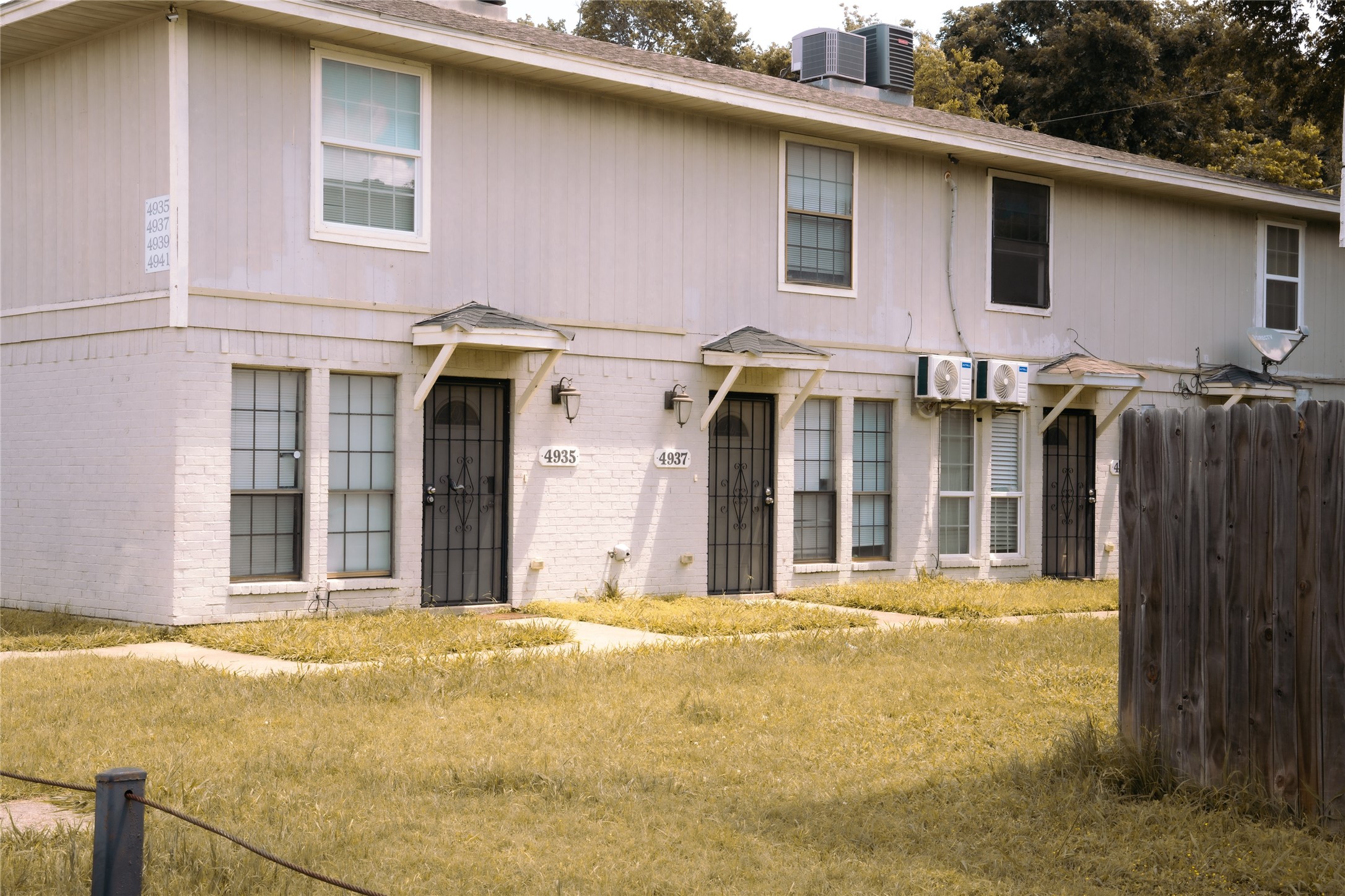 4935 Miller Avenue Fort Worth TX 76119
