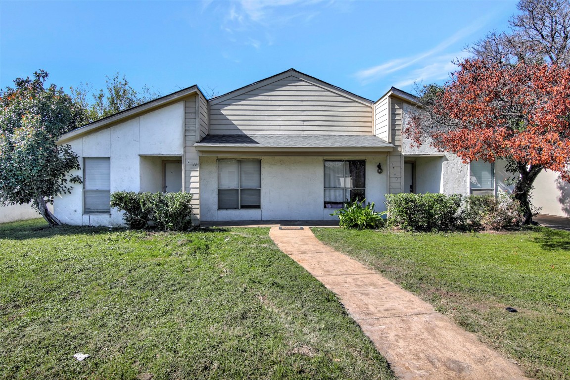 2720 Parkchester Drive Arlington TX 76015