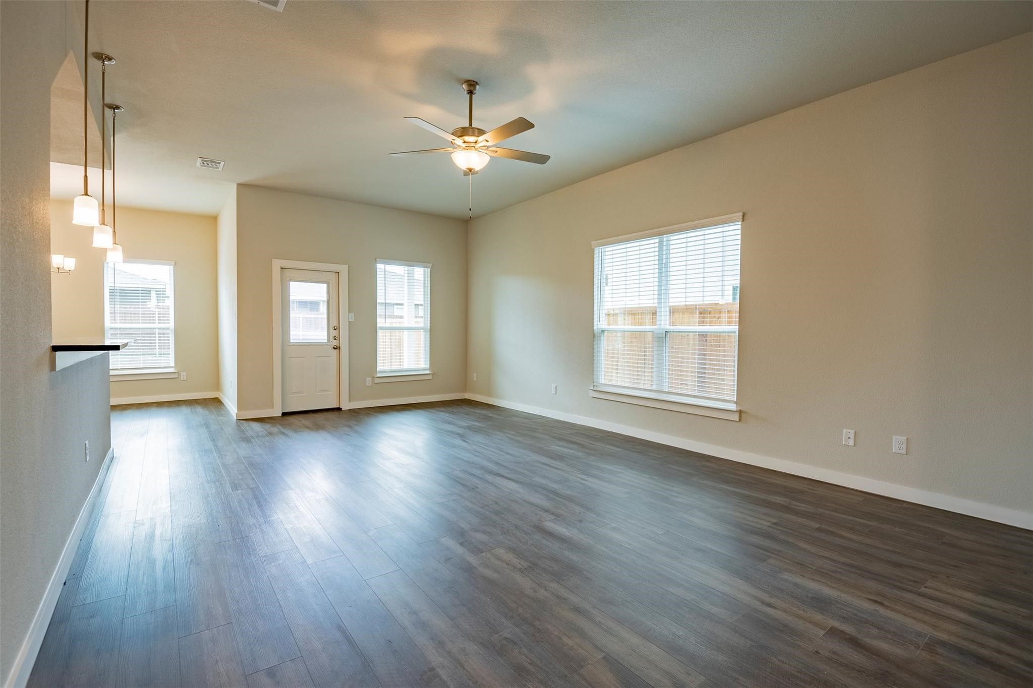640-644 Wheatfield Venus TX 76084