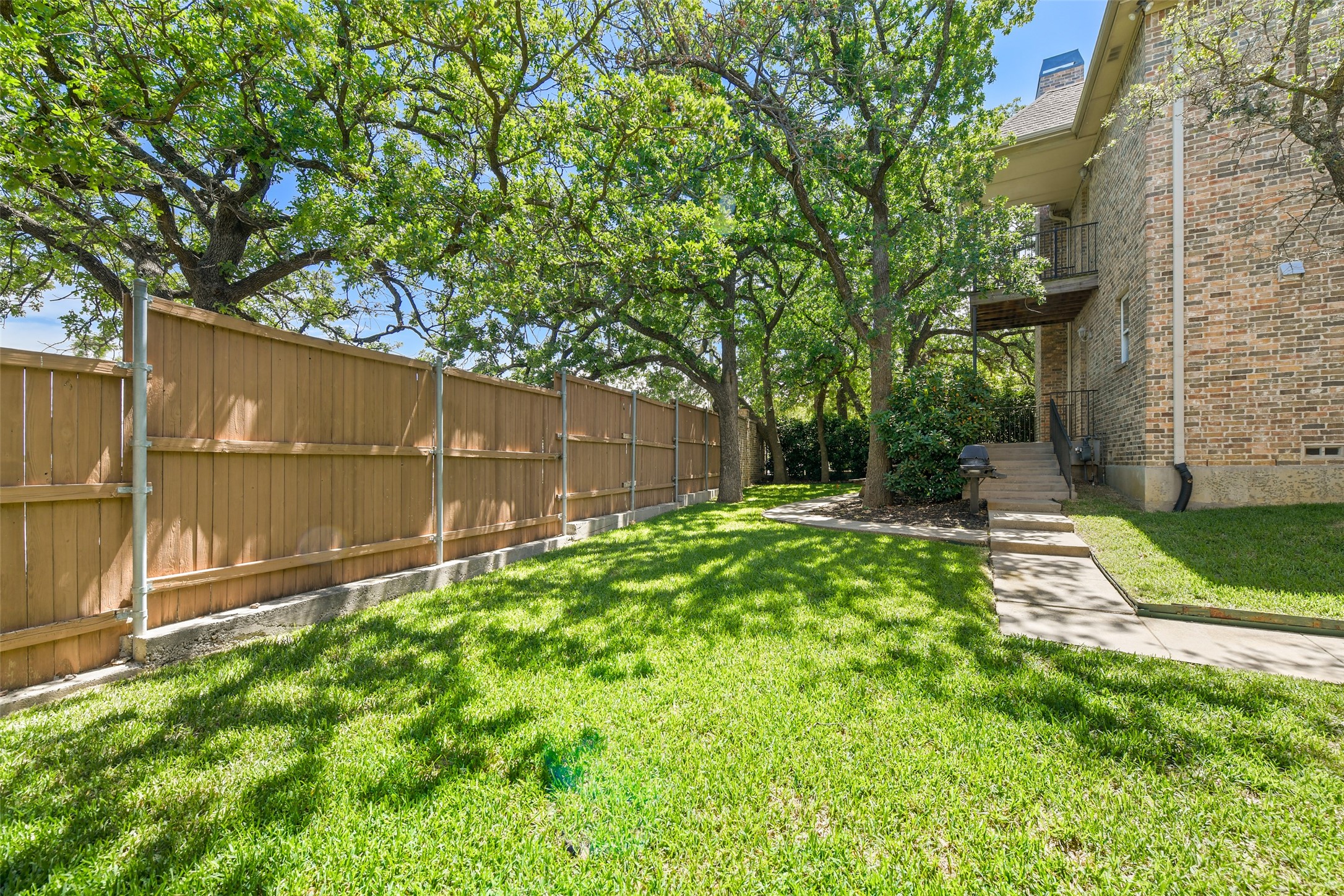 1716-1718 Stonegate Drive Denton TX 76205
