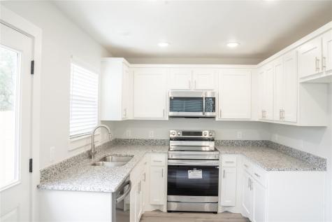 318 Henderson Street Bonham TX 75418