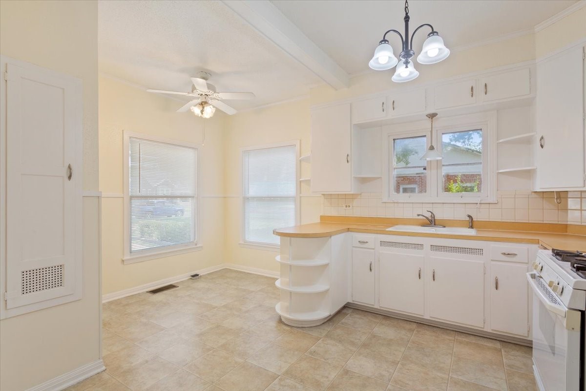2824 Washington Avenue Waco TX 76710