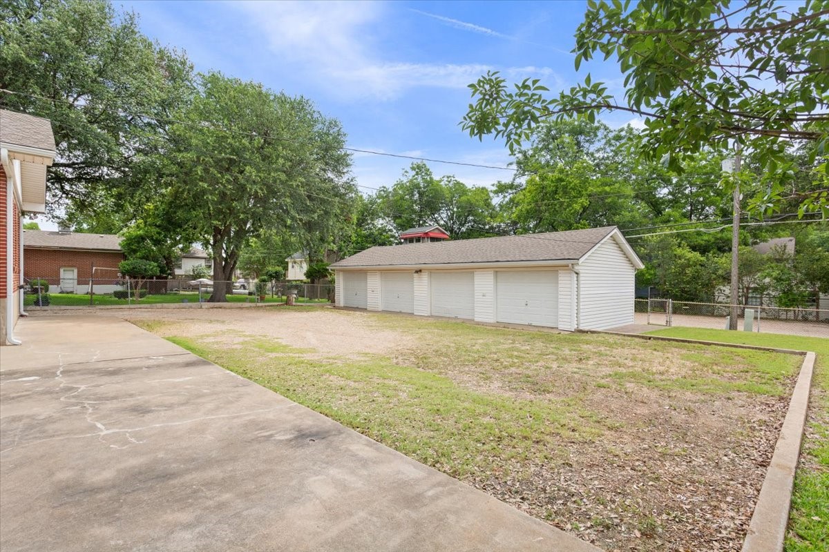 2824 Washington Avenue Waco TX 76710
