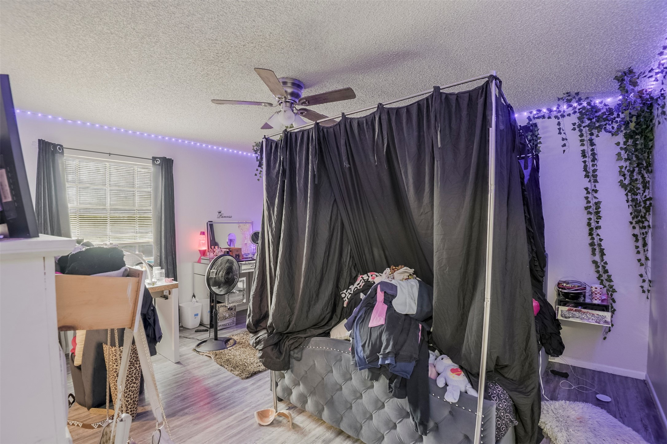 625 NW Renfro Street Burleson TX 76028