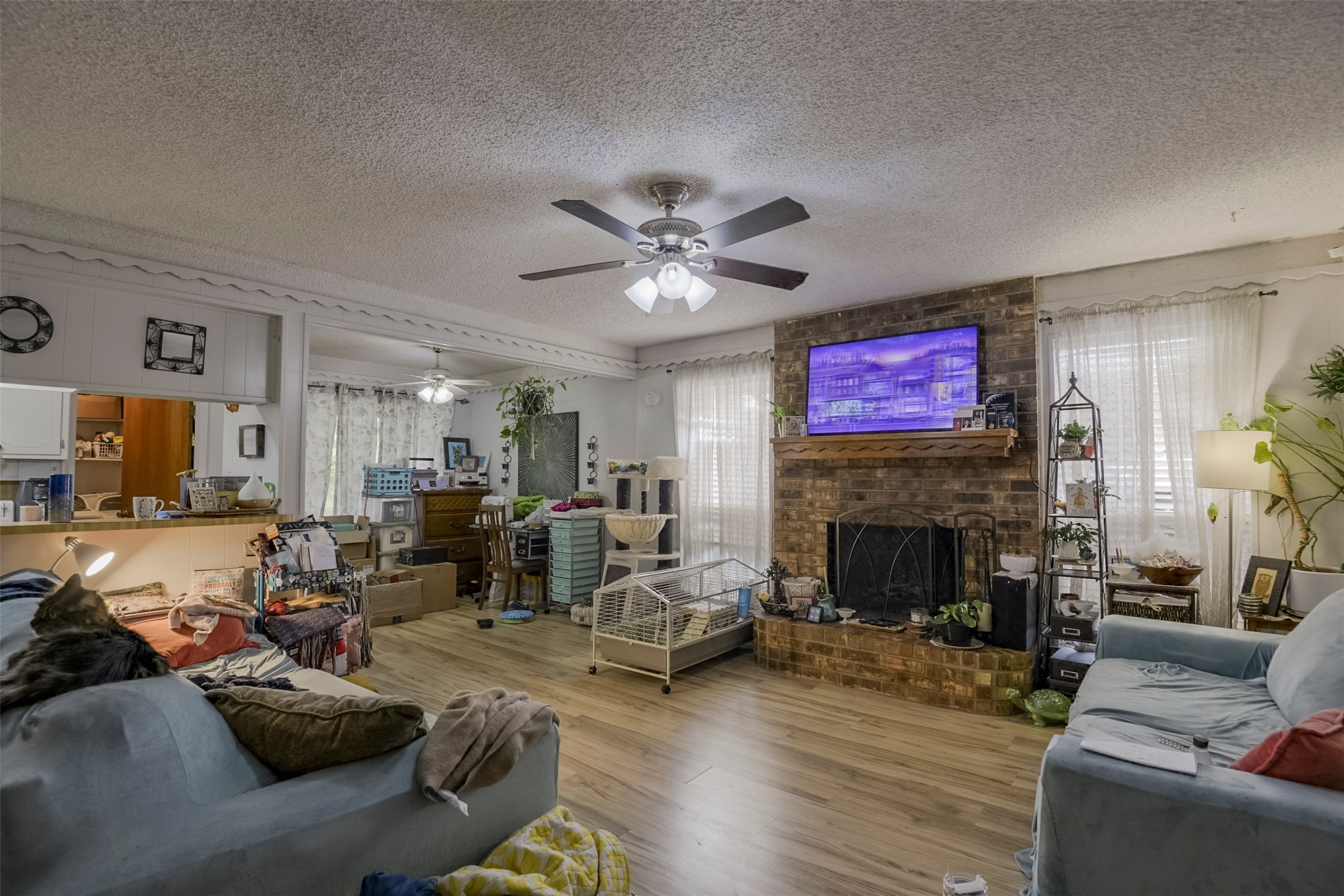 625 NW Renfro Street Burleson TX 76028