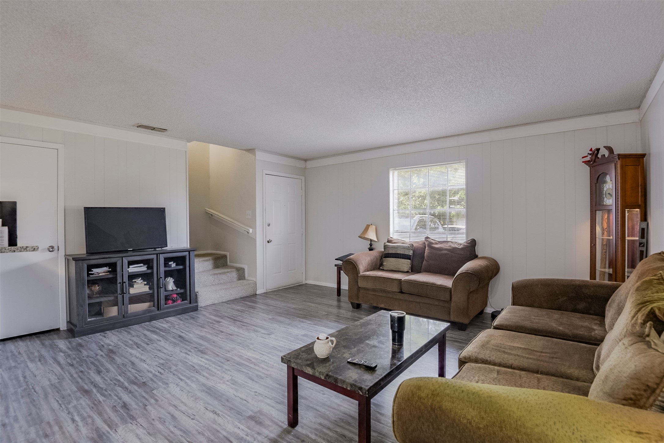 625 NW Renfro Street Burleson TX 76028